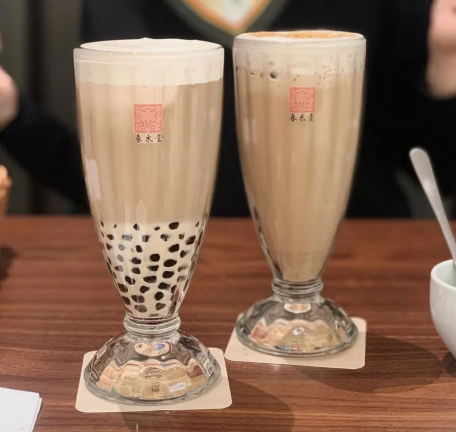 春水堂珍珠奶茶實拍照片，可見奶茶顏色與珍珠口感視覺